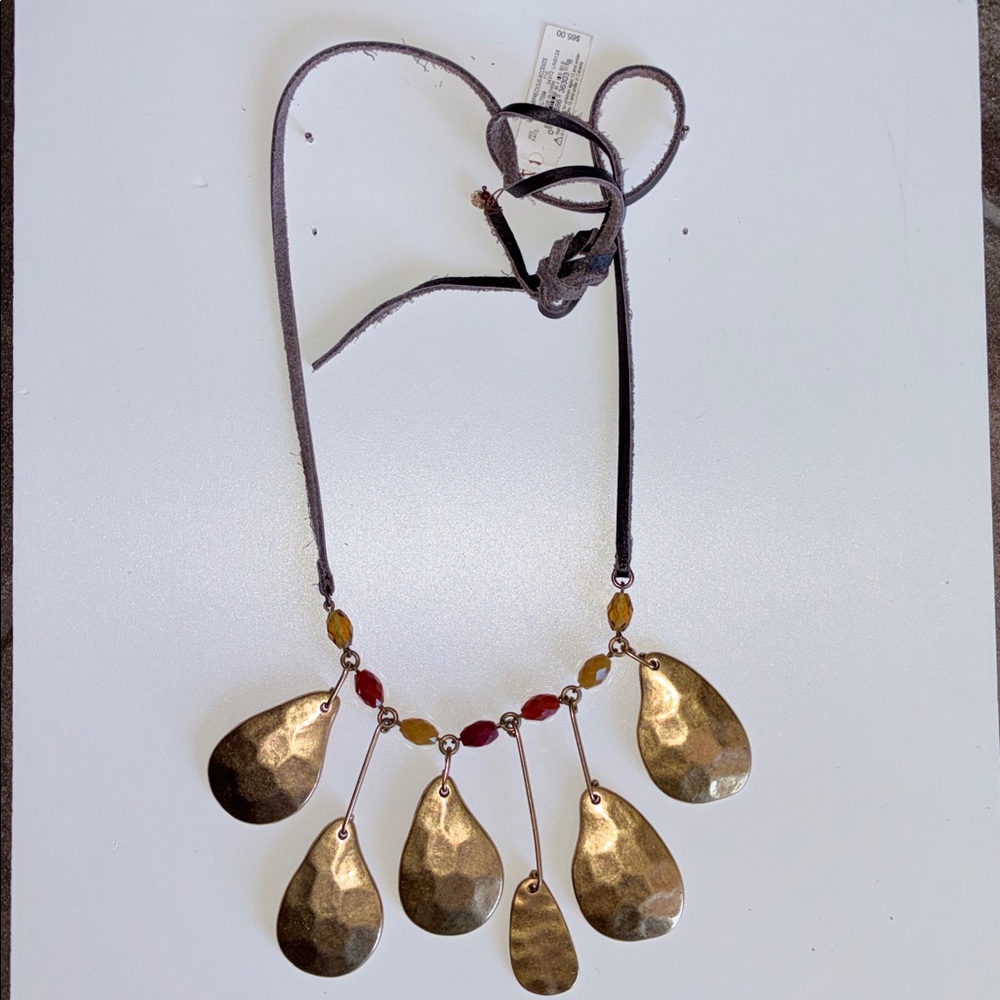 NWT $65 Lucky Brand Hammered Metal Drop Pendants Leather Tie Necklace